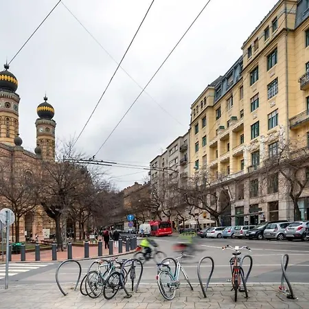 Location - Modern Luxury Budapeşte
