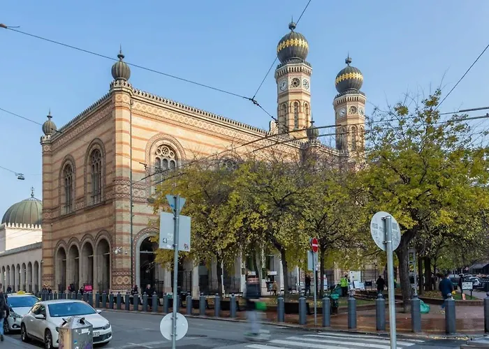 Location - Modern Luxury Budapest