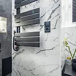 Location - Modern Luxury Apartament