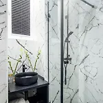 Location - Modern Luxury